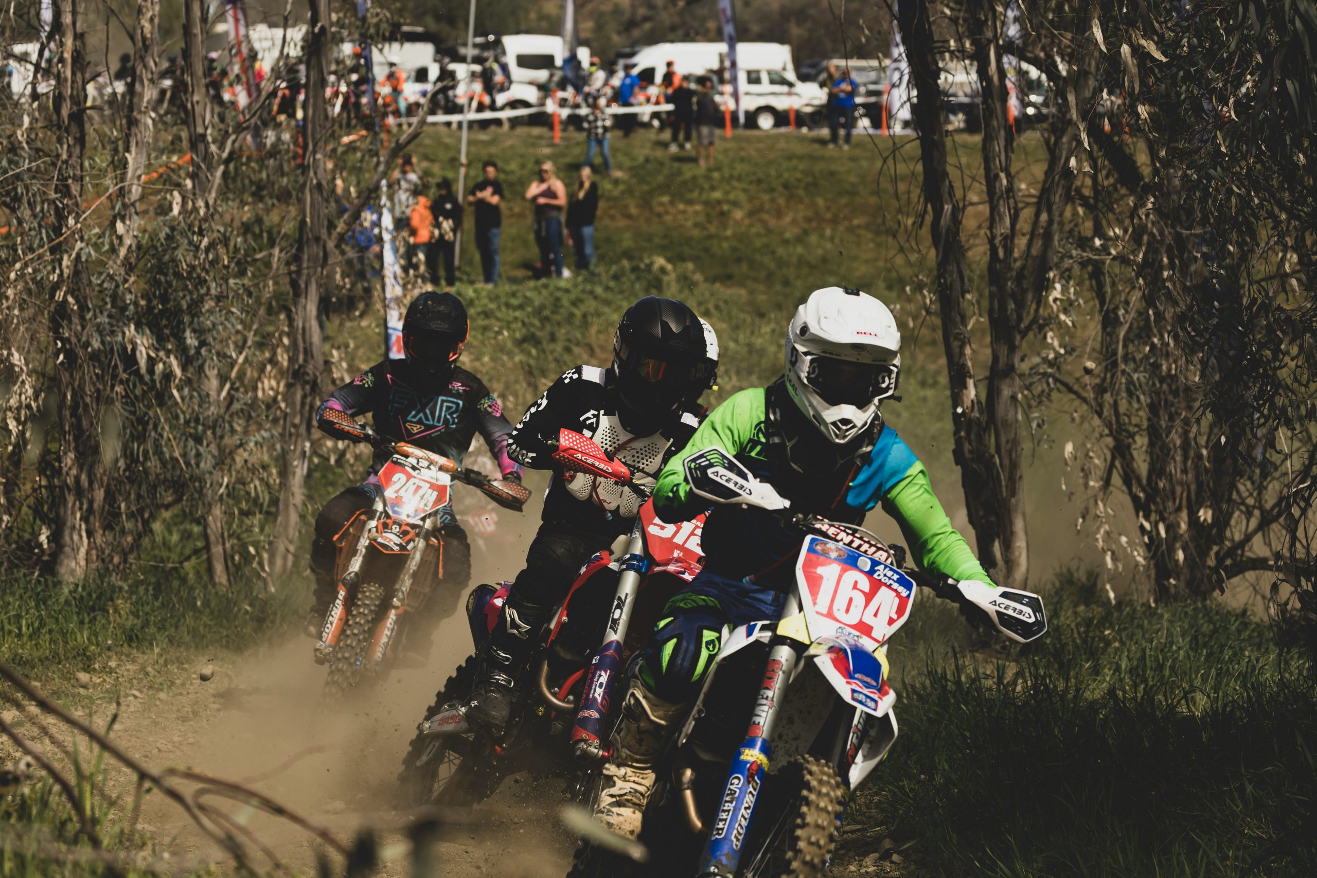 Enduro Racing Action